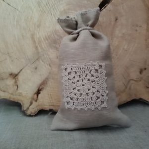 Мяшэчак льняны з карункамі