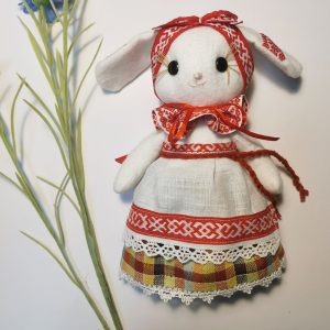Сувенір "Зайка ў строі"