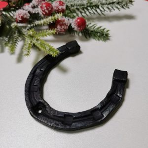 Падкова стальная каваная