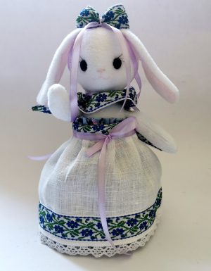 Сувенір "Зайка ў строі"