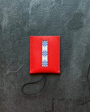 Картхолдэр скураны са стужкай і гравіроўкай