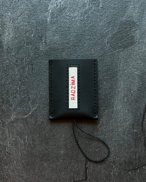 Картхолдэр скураны са стужкай і гравіроўкай